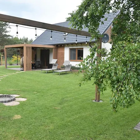 Vakantiehuis Forest House Sasino-spa Sauna Balia